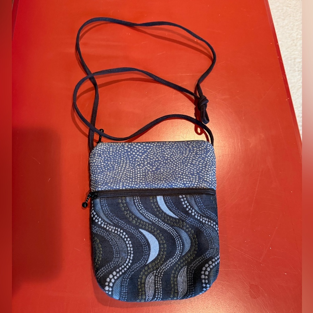 Maruca three pocket bag